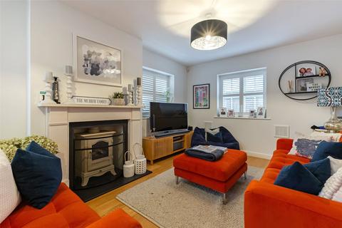 5 bedroom detached house for sale, Innkeepers Court, Longwick, Princes Risborough, Buckinghamshire, HP27