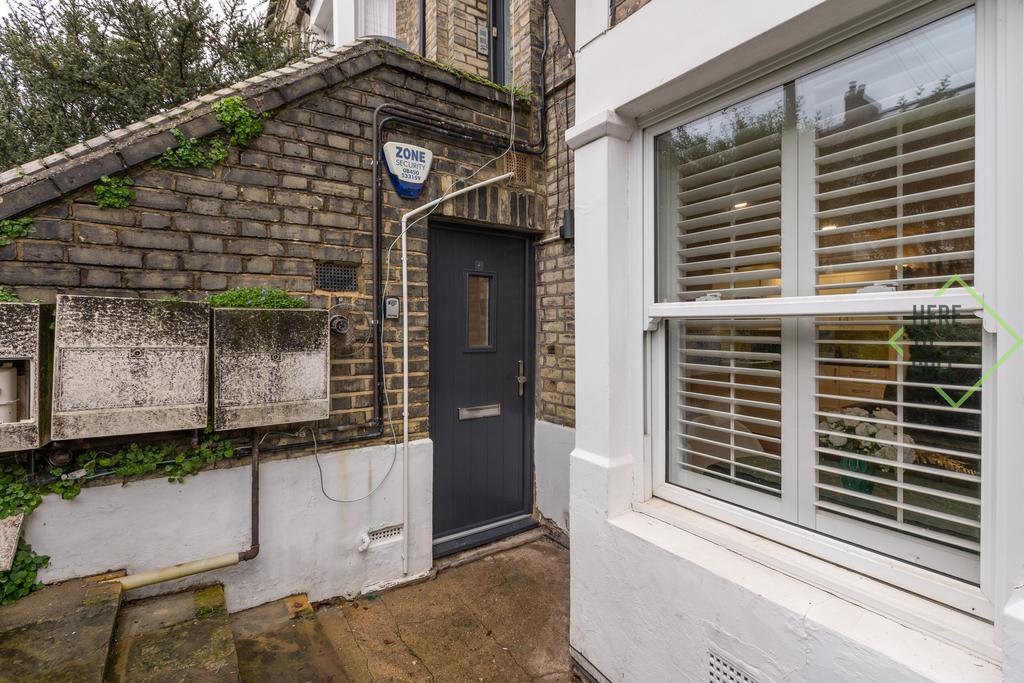 68a Regina Road N4-28