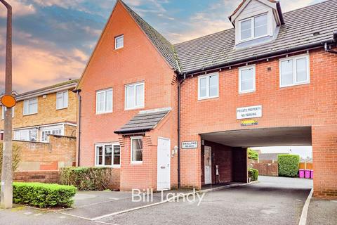 1 bedroom apartment for sale, Swallows Reach, Swallow Croft, Lichfield, WS13