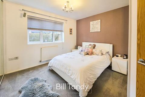 1 bedroom apartment for sale, Swallows Reach, Swallow Croft, Lichfield, WS13