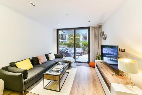 2 bedroom flat to rent, Cashmere House, Leman Street, London, E1
