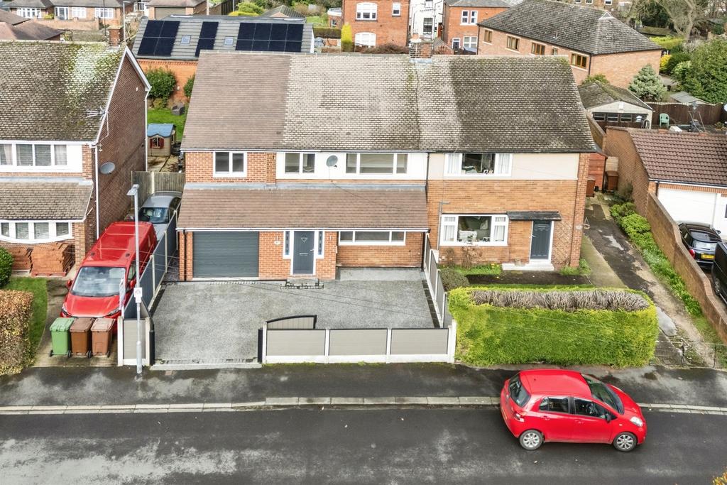 4 bedroom semi-detached house for sale