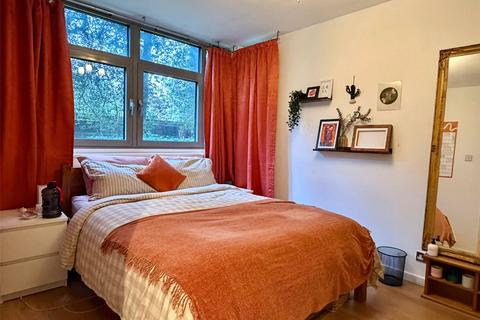 undefined, Holly Tree Close, Inner Park Road, London, SW19
