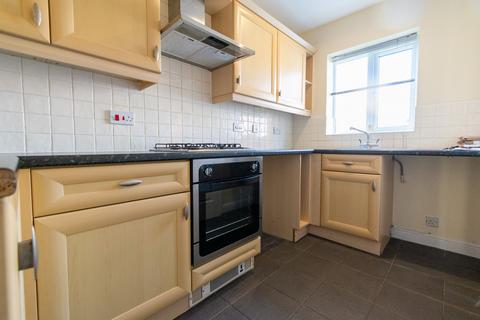 2 bedroom terraced house to rent, Hawthorn Avenue, Ormskirk L40