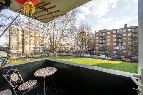3 bedroom flat to rent, Frampton Park Road, London, E9