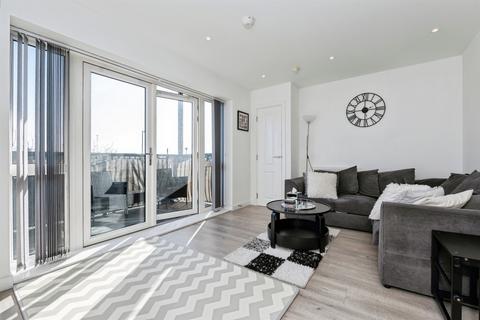 2 bedroom flat for sale, Devonshire Close, Grays
