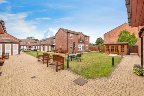 undefined, Warwick Court, Balderton, Newark