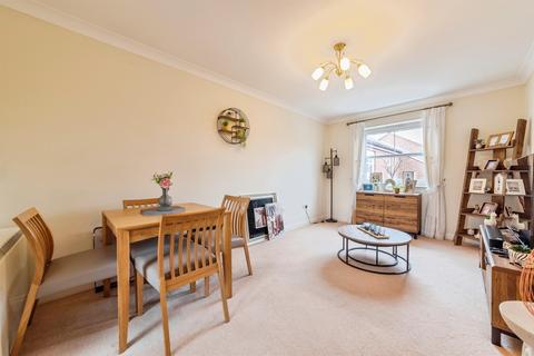 undefined, Warwick Court, Balderton, Newark