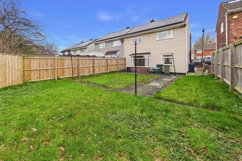 3 bedroom semi-detached house for sale, Meresyde, Gateshead NE10