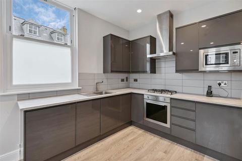 undefined, Stanley Road, Teddington TW11