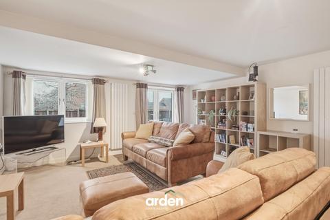 2 bedroom flat for sale, Hewell Road, Redditch, B97