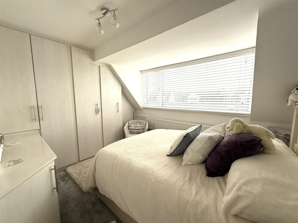 10 hd bedroom 3.jpeg