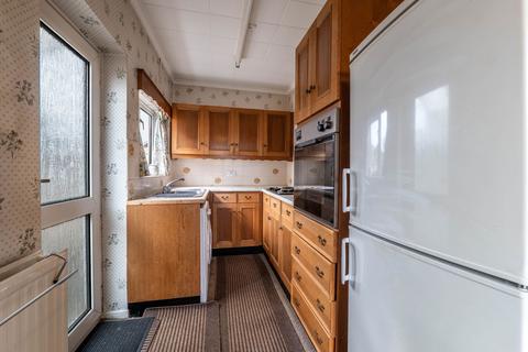 2 bedroom detached bungalow for sale, Parklands Avenue, Leicester LE6