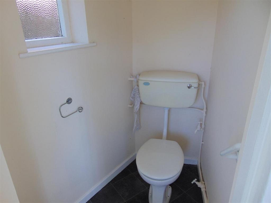 Ground floor wc