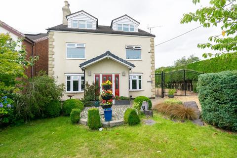 5 bedroom detached house for sale, Liverpool Road, Ormskirk L39