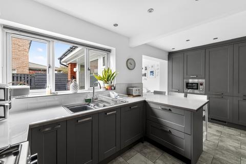 4 bedroom end of terrace house for sale, Crockwells Road, Exeter, EX6