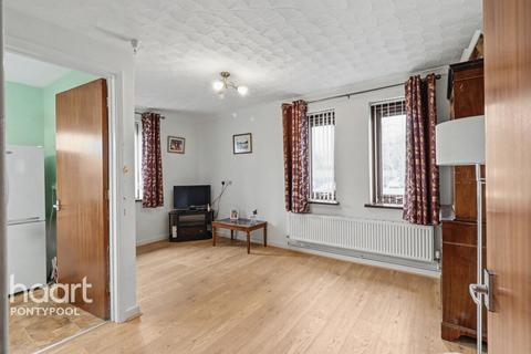 undefined, Pontypool, Pontypool