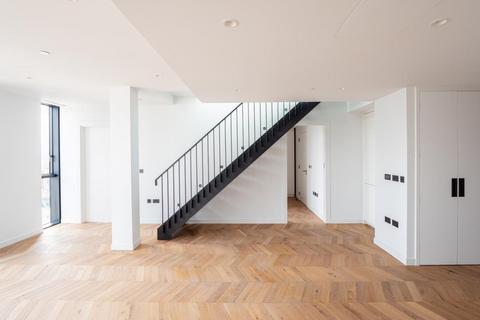 1 bedroom apartment for sale, Switch House East, Battersea Power Station, Battersea, SW11
