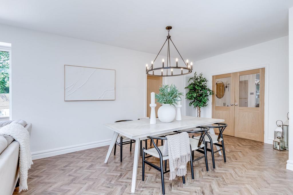 Dining/Family Room