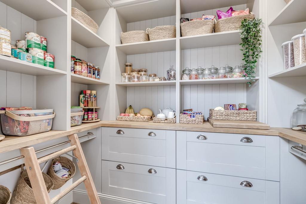 Walk-In Pantry