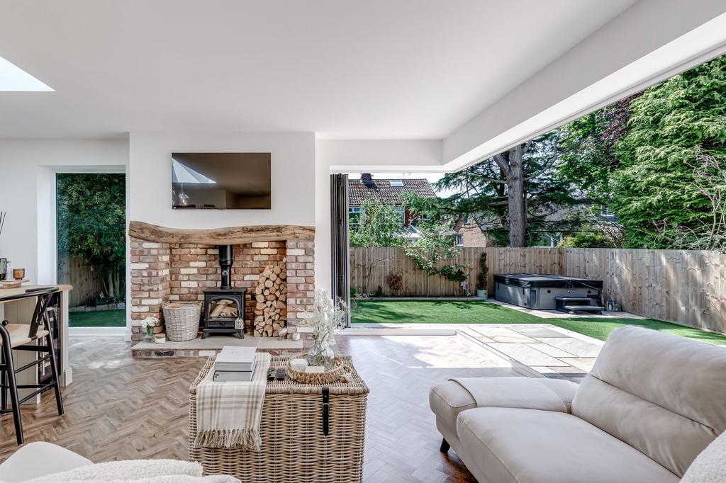 Dining/Family Room