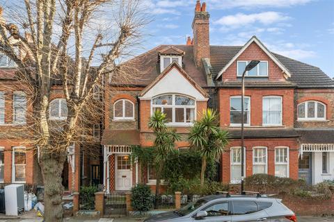 undefined, Fairlawn Grove, London, W4