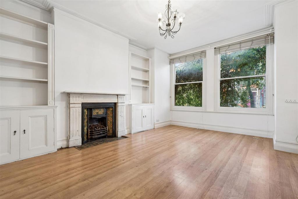 Fairlawn Grove, W4 - FOR SALE
