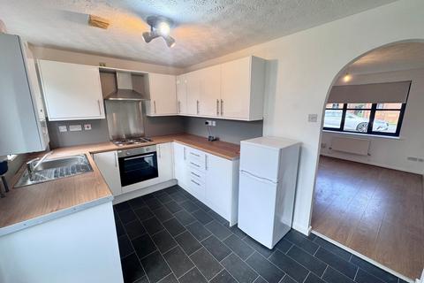 2 bedroom house to rent, Hinchin Brook, Nottingham, NG7