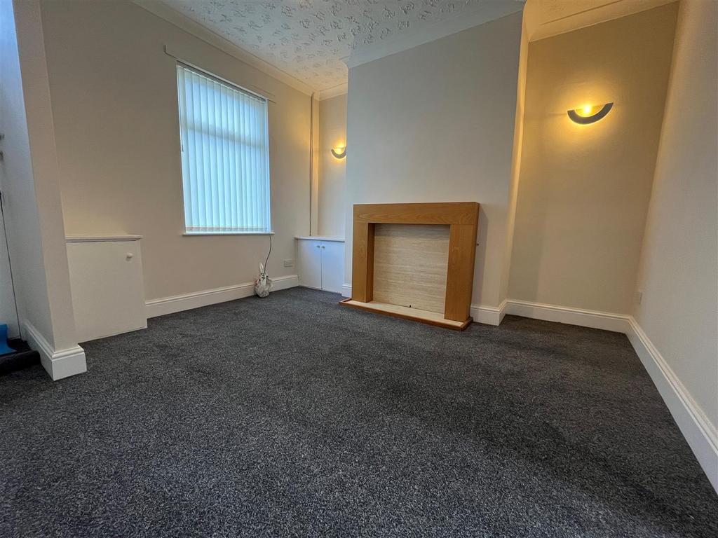 Living Room.jpg