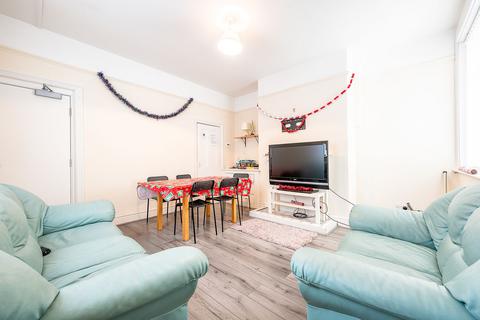 5 bedroom end of terrace house for sale, Wigan Road, Ormskirk L39