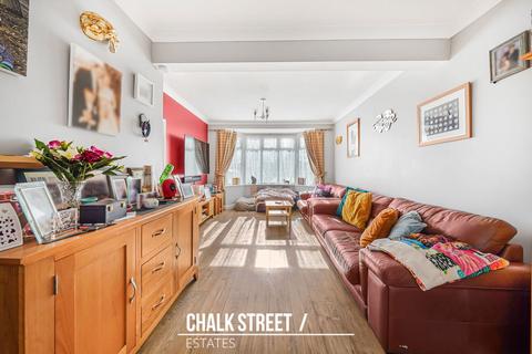 4 bedroom terraced house for sale, Hornchurch Road, Hornchurch, RM11