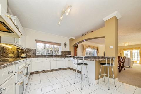 undefined, Yewtree Grove, Kesgrave, Ipswich, Suffolk, IP5