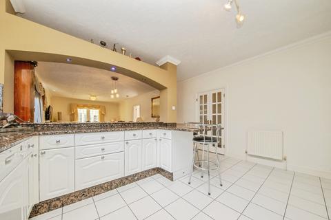 undefined, Yewtree Grove, Kesgrave, Ipswich, Suffolk, IP5