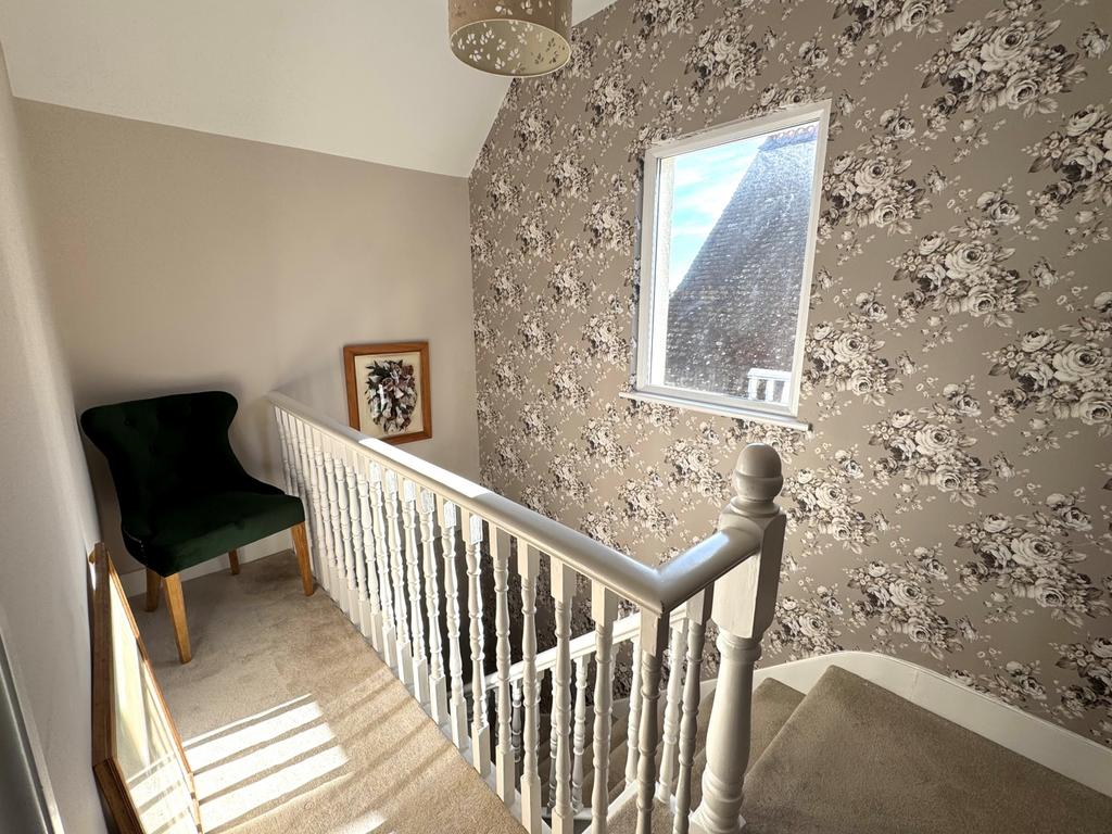 2nd Floor Landing