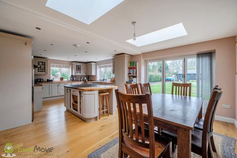 undefined, Aldermaston Road, Tadley RG26