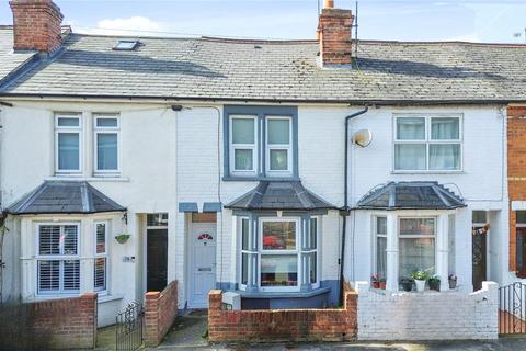 3 bedroom terraced house for sale, Elm Park Road, Berkshire RG30