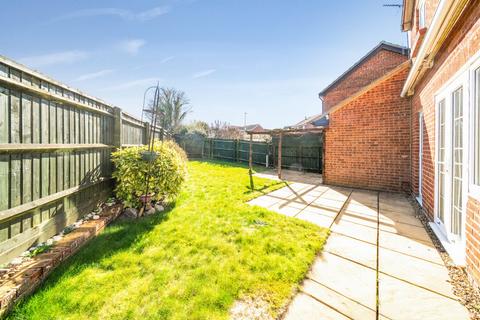 undefined, Kensington Close, Towcester, Northamptonshire, NN12