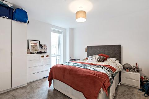 2 bedroom flat to rent, String Court, 12 Copenhagen Place, London, E14