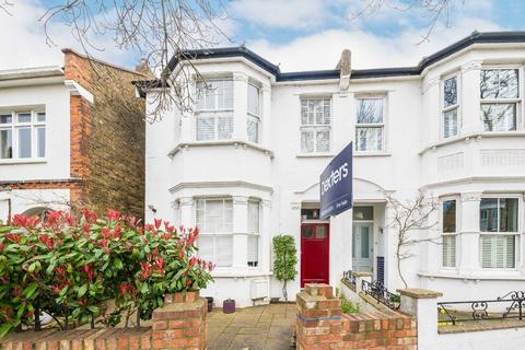 undefined, Whitton Road, Twickenham TW1