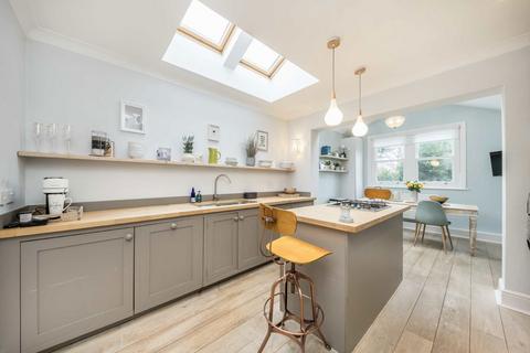 undefined, Whitton Road, Twickenham TW1