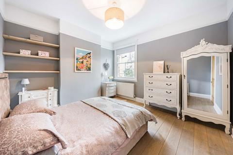 undefined, Whitton Road, Twickenham TW1