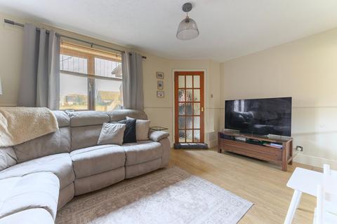 3 bedroom end of terrace house for sale, Thames Way, Caister-On-Sea