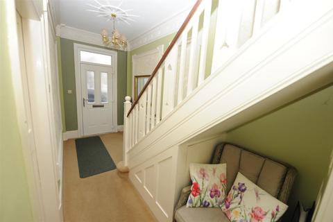 3 bedroom terraced house for sale, Sherborne Road, Idle, Bradford