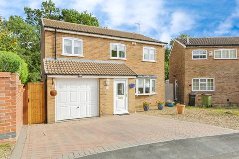 4 bedroom detached house for sale, Pennine Close, Oadby, Leicester