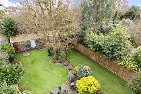 3 bedroom maisonette for sale, Heathcote Road, Twickenham, TW1