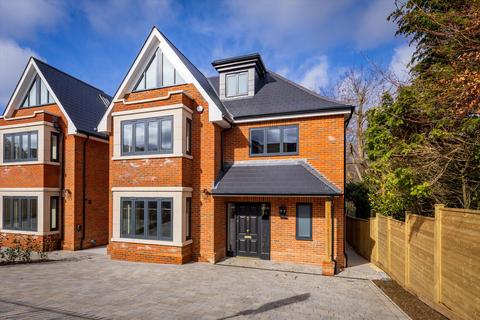 5 bedroom detached house for sale, St. Omer Road, Guildford, Surrey GU1.