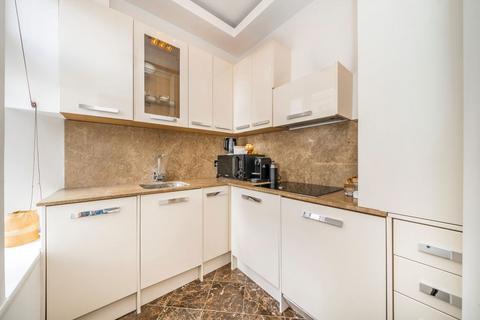 1 bedroom flat to rent, Old Court Place, London W8