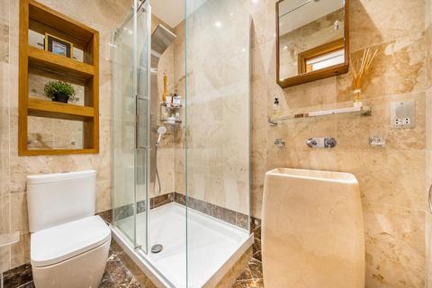 1 bedroom flat to rent, Old Court Place, London W8