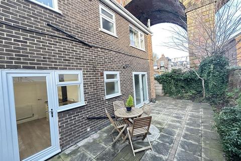 undefined, Bridge Court, Yarm