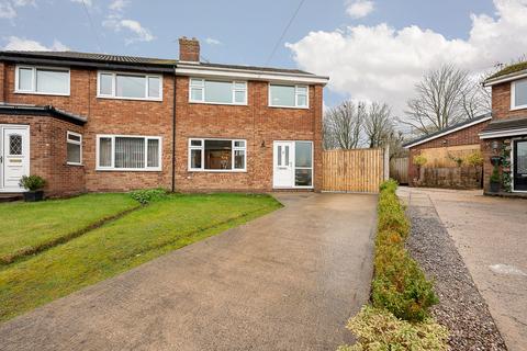 3 bedroom semi-detached house for sale, Rivington Drive, Ormskirk L40